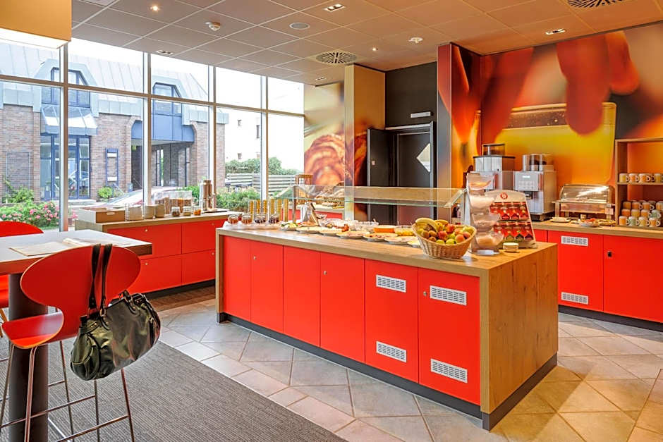ibis Luebeck City