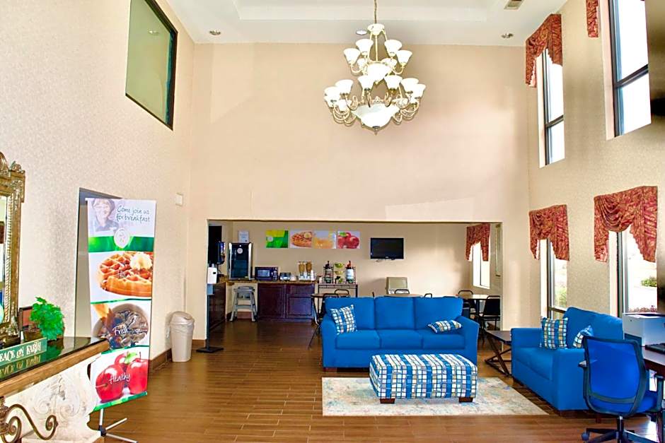 Quality Inn & Suites Pine Bluff