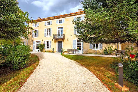 Le Castel Pierre - 7ch&7sdb avec clim, piscine XL, salle fitness et sauna pour 18 personnes