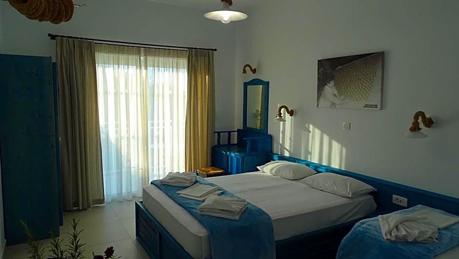 Filoxenia Apartments & Studios