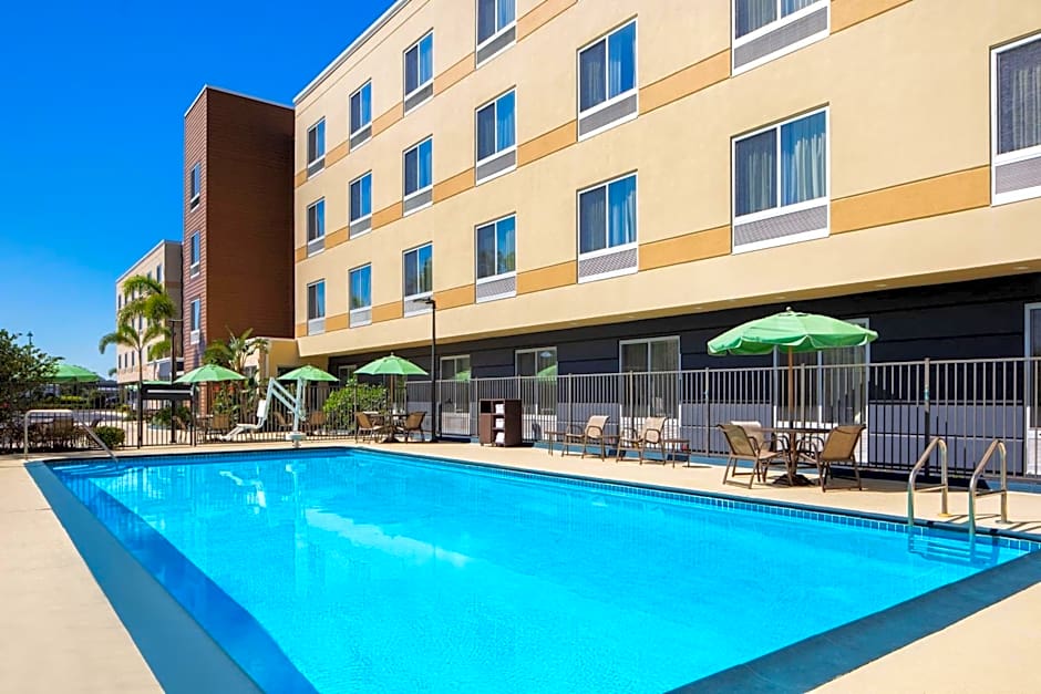 Fairfield Inn & Suites by Marriott Orlando Kissimmee/Celebration