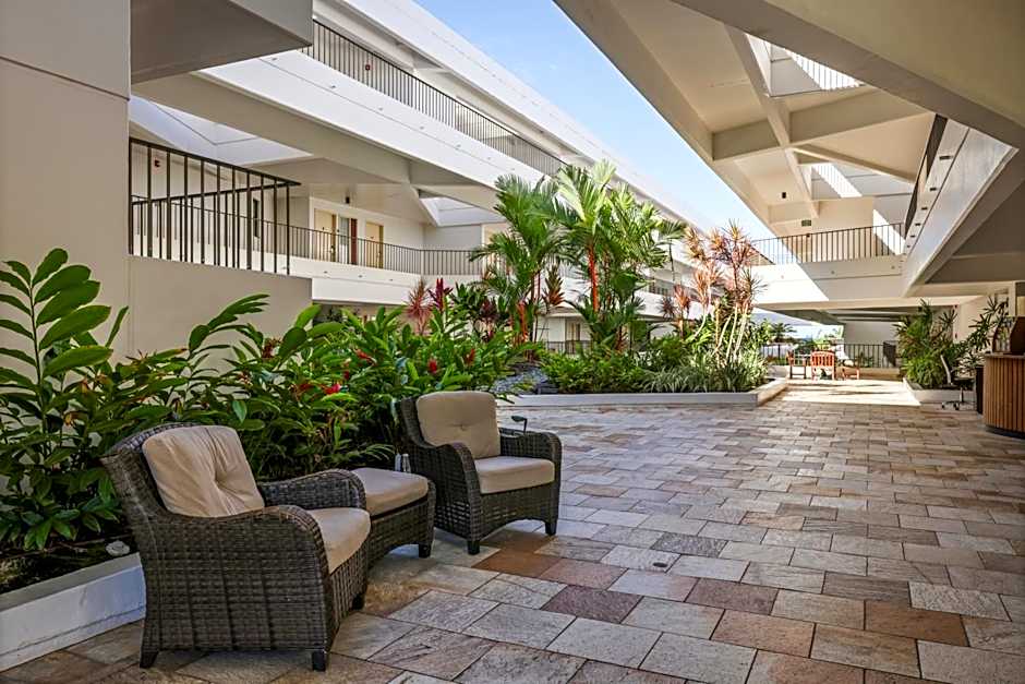 Royal Sea Cliff Kona By Outrigger