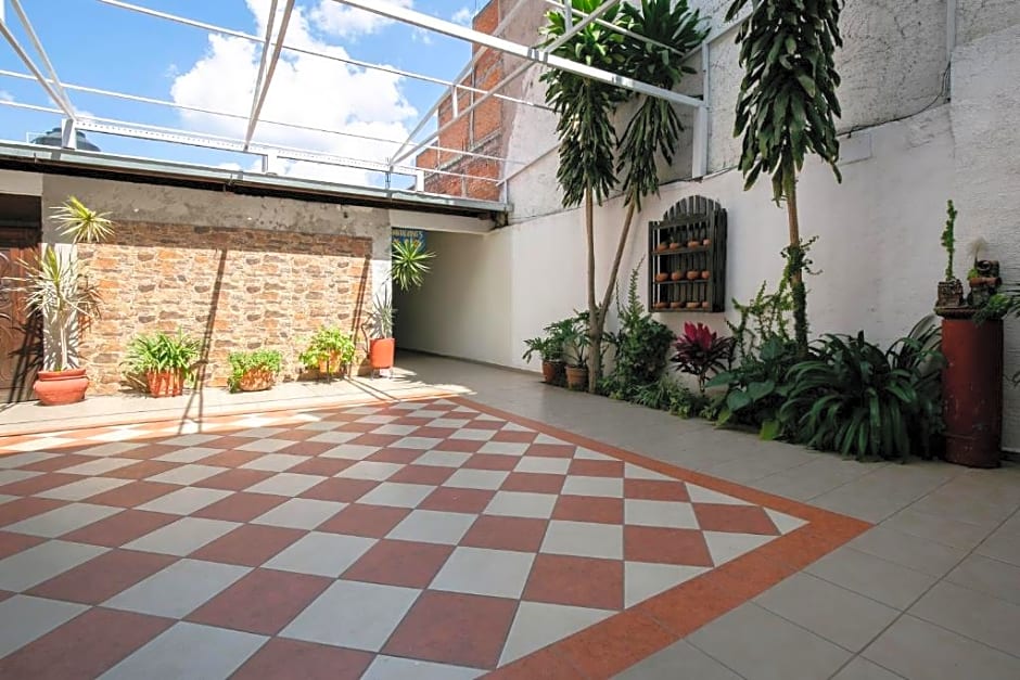 OYO La Casita