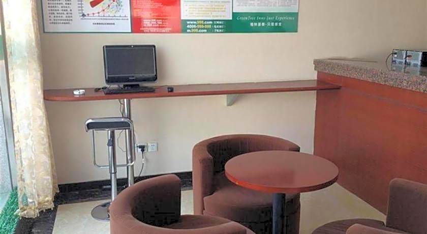 GreenTree Inn Liaocheng Chiping East Huixin Road Business Hotel