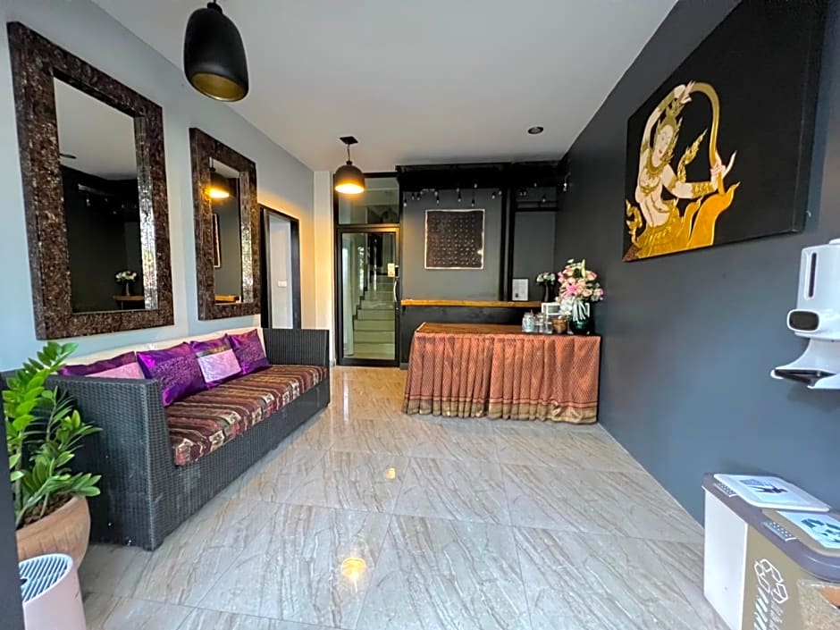 Sripoom Boutique House