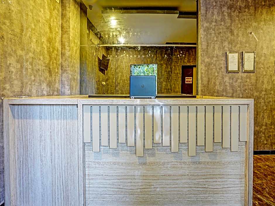 Super OYO Capital O 92633 Spring Hotel Gubeng