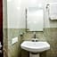Geetanjali Hotel & Motel