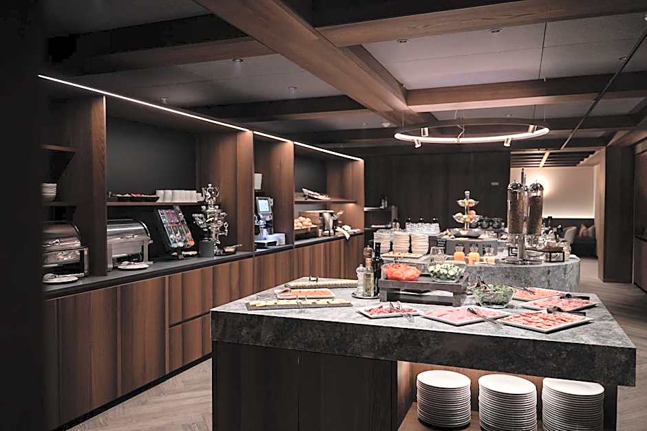 The Oswald Grand Hotel