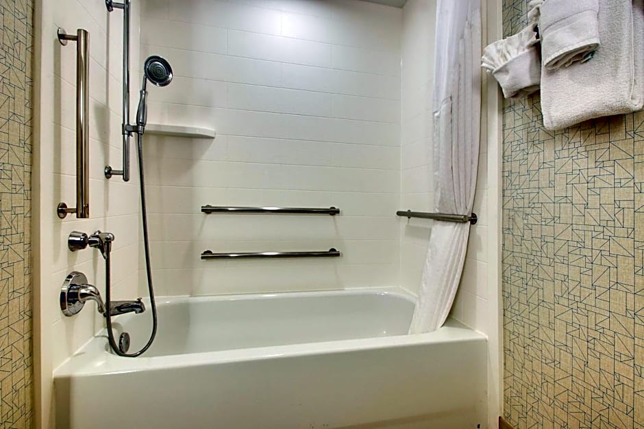 Holiday Inn Express Hotel & Suites Jacksonville North-Fernandina by IHG