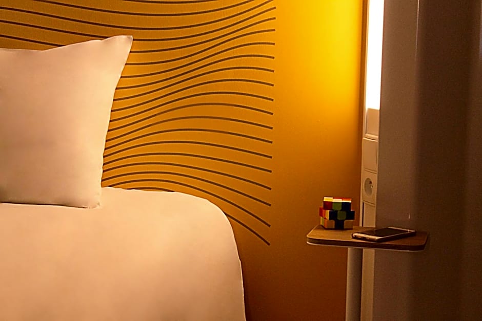 B&B HOTEL Paris Porte des Lilas