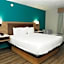 La Quinta Inn & Suites by Wyndham Albuquerque Airport