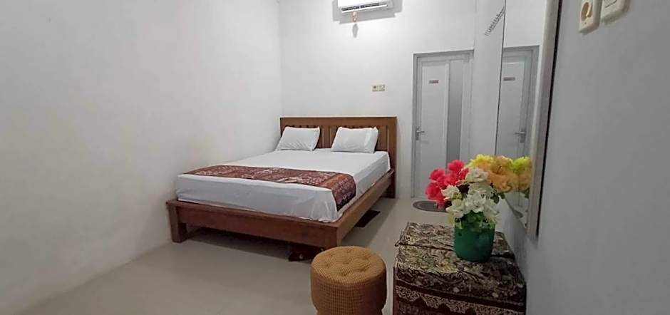 OYO 93963 Homestay Kita Purworejo