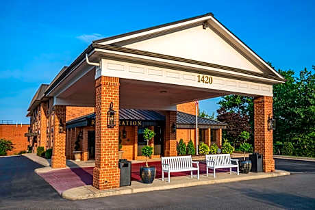 Patriots Inn