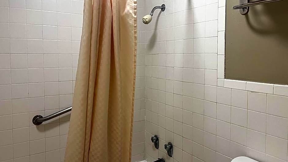 Motel 6 Victorville Green Tree Bvld