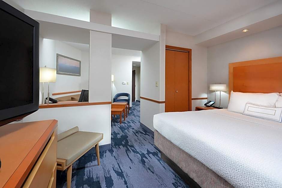 Fairfield Inn & Suites by Marriott Charlottesville North