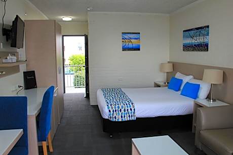 Deluxe Double Room with River View