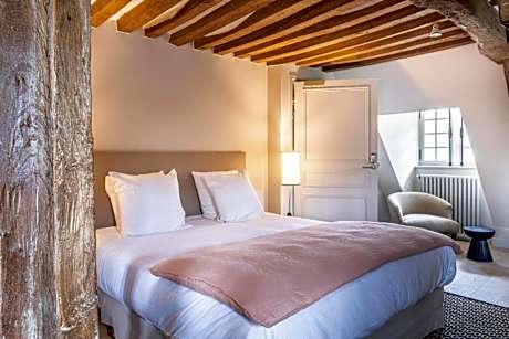 Deluxe Manoir Room - Spa Access Not Included in the Rate