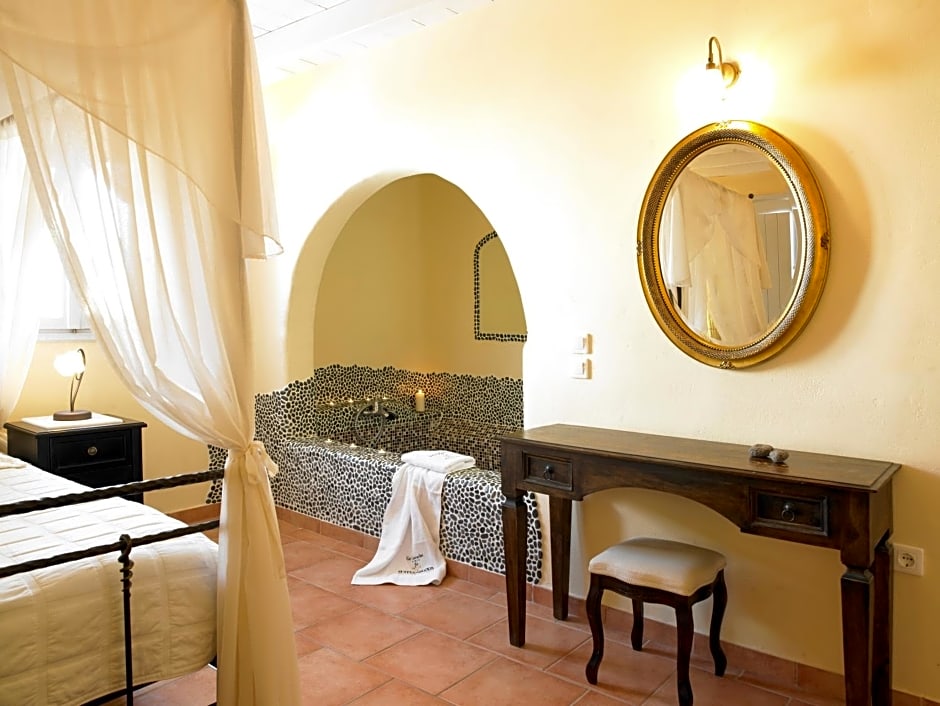 Suites Of The Gods Cave Spa Hotel