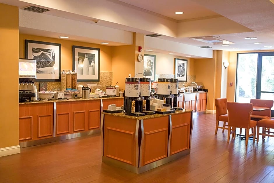 Hampton Inn & Suites Lathrop