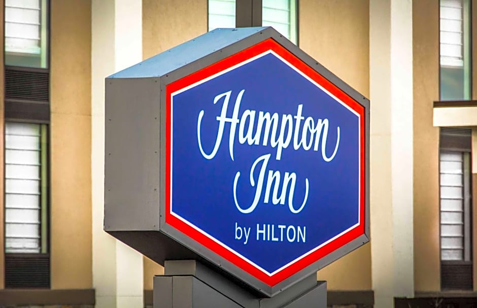 Hampton Inn By Hilton Washington