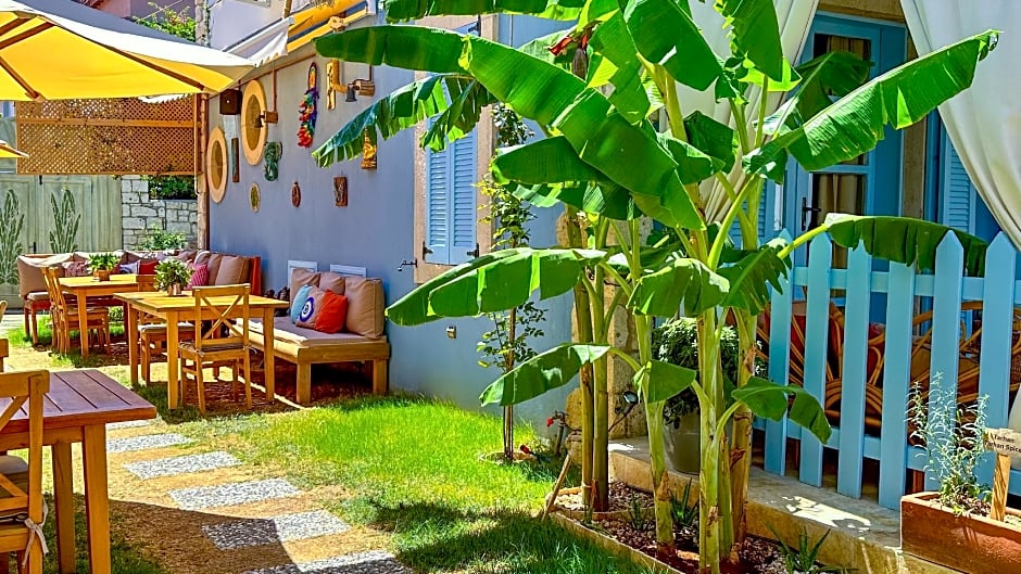 Banana Alacatı Relaxing Hotel - Adults Only