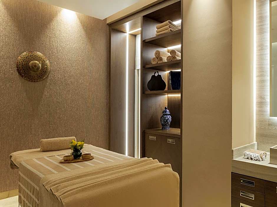 Mövenpick Hotel Istanbul Bosphorus