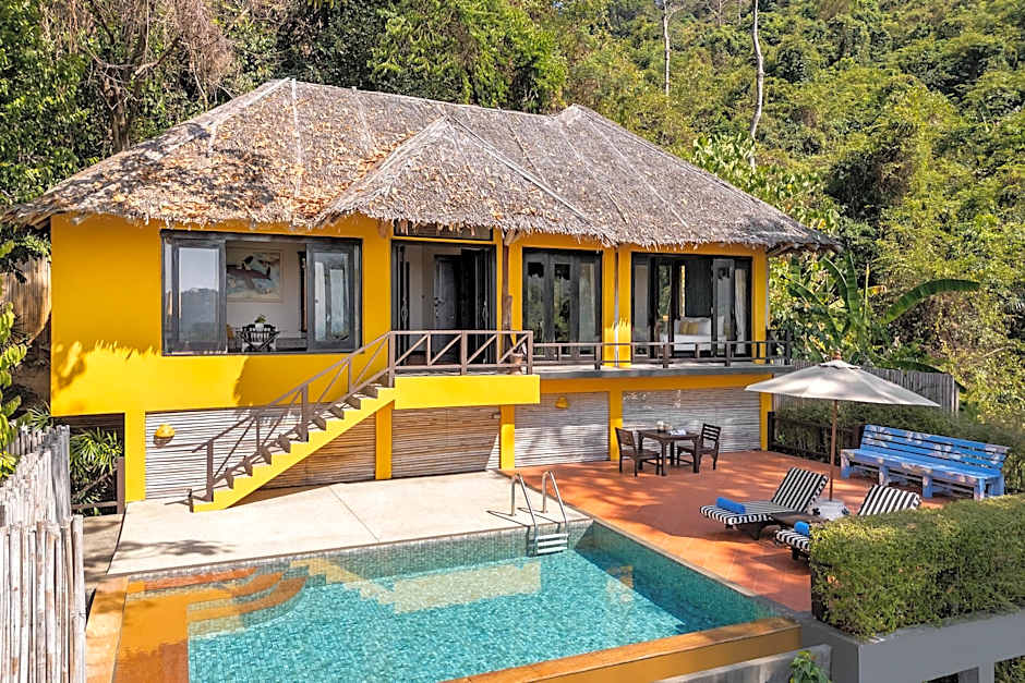 SAii Phi Phi Island Village