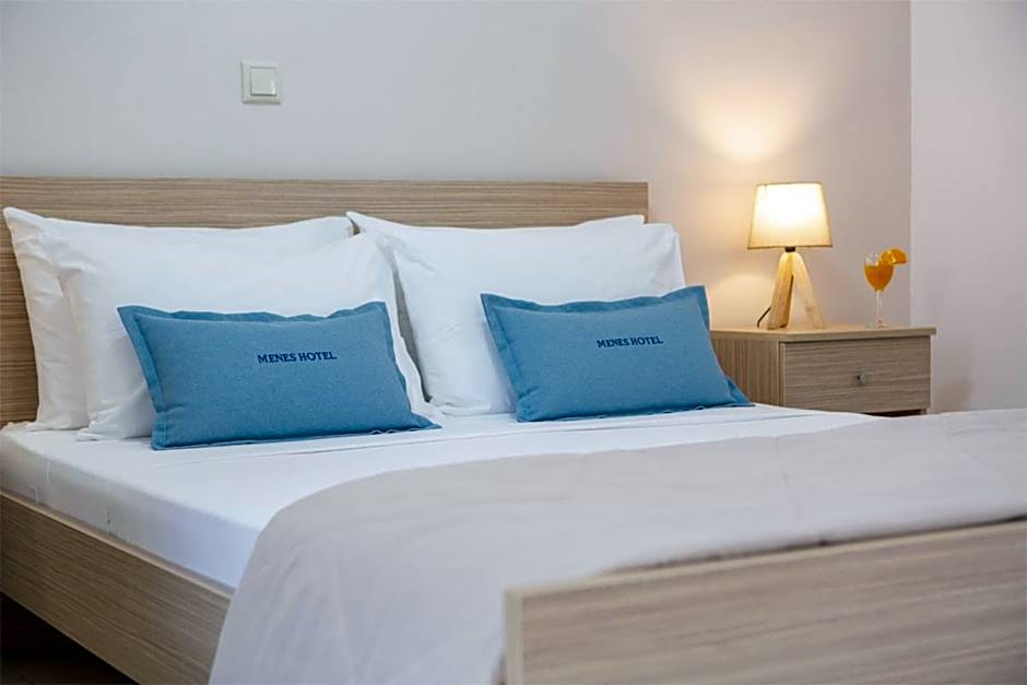 Menes Hotel