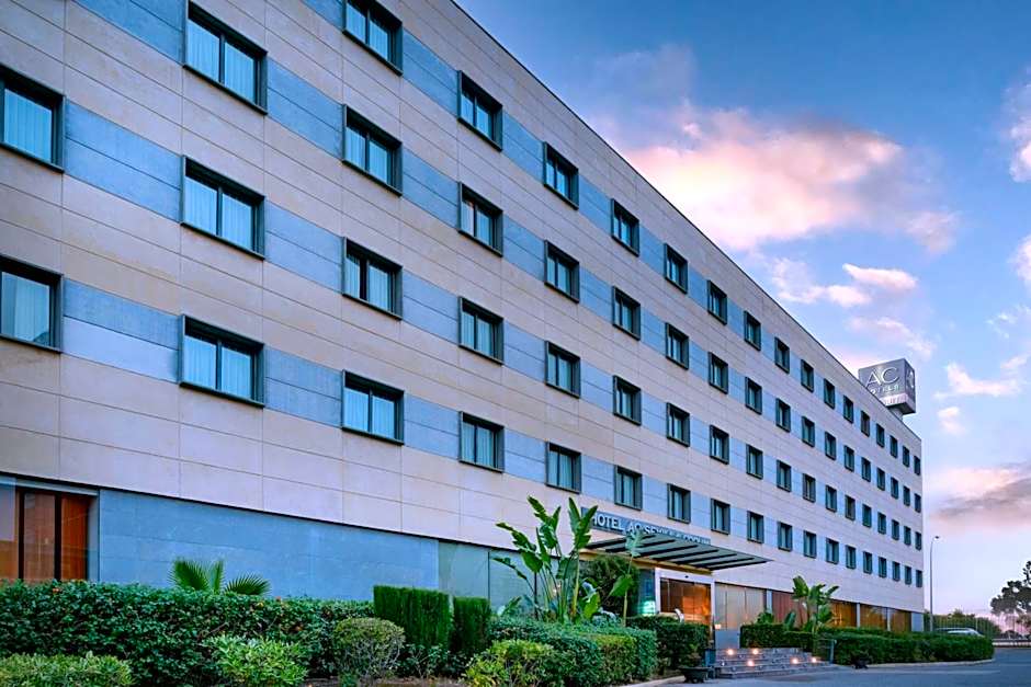 AC Hotel by Marriott Sevilla Forum