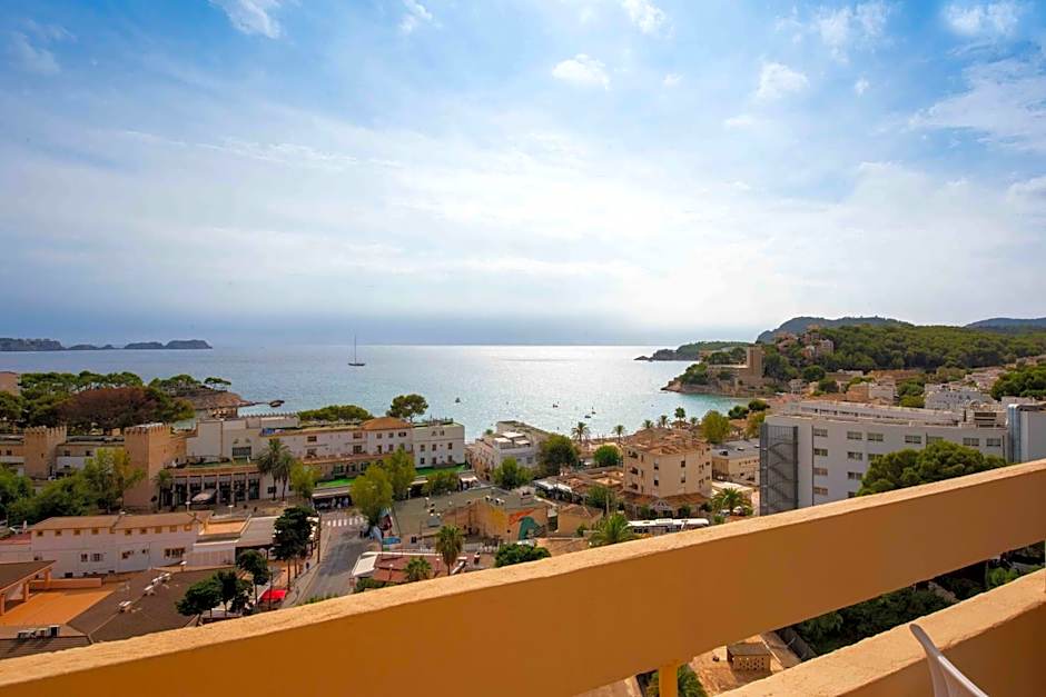 Valentin Reina Paguera - Adults Only