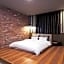 Hotel Gray
