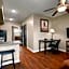 Eagle's Den Suites Cotulla a Travelodge by Wyndham