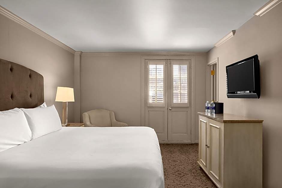 Dauphine Orleans Hotel