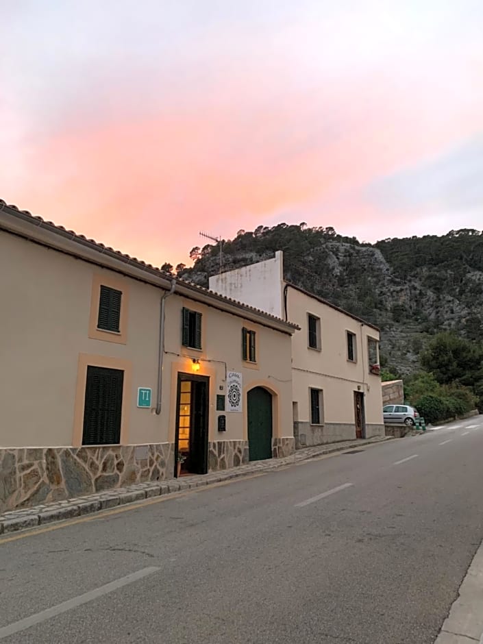 Casa Caimari Guest House, for mountain lovers!