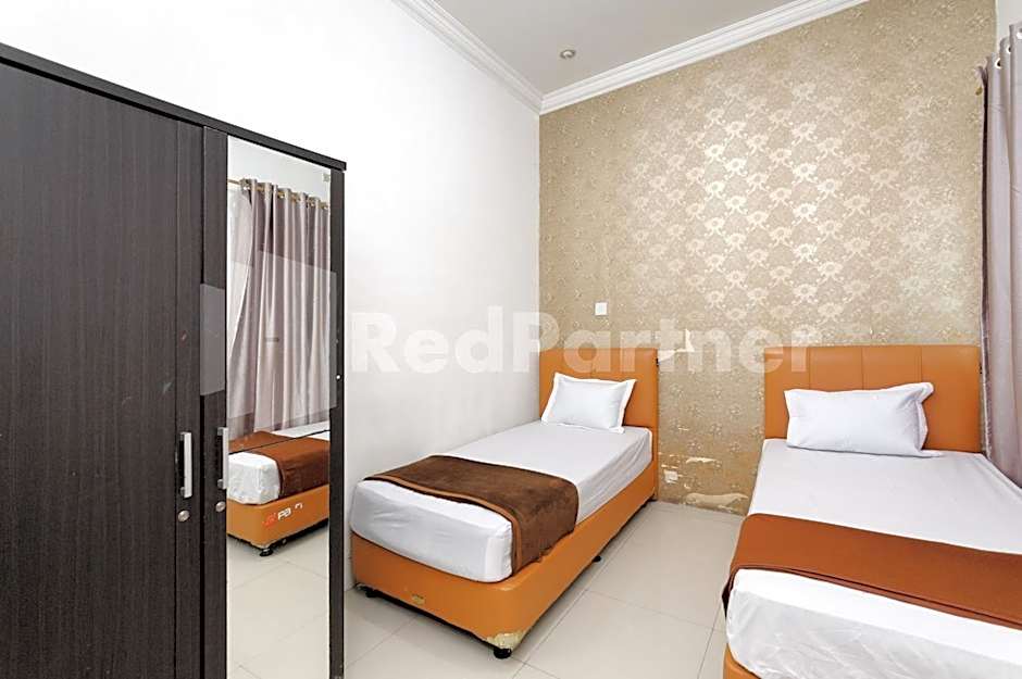 RedDoorz at Wisma Nabila Syariah near Masjid Raya Baiturrahman Banda Aceh