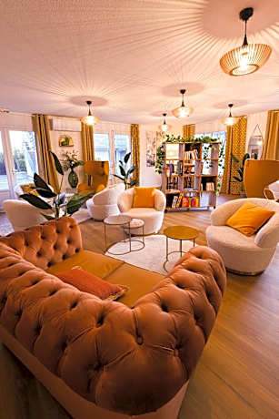 KYRIAD Villeneuve Saint Georges