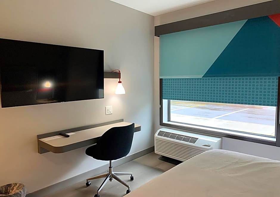 avid hotels - Salem By IHG