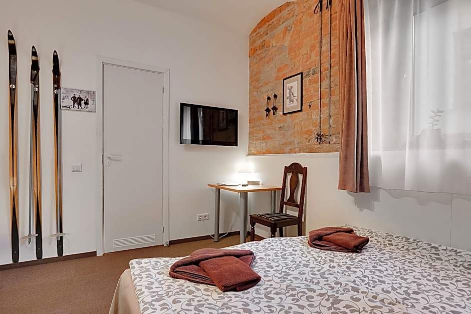 Janne Hotel with Self Check-in