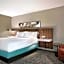 Hilton Garden Inn Dubuque Down