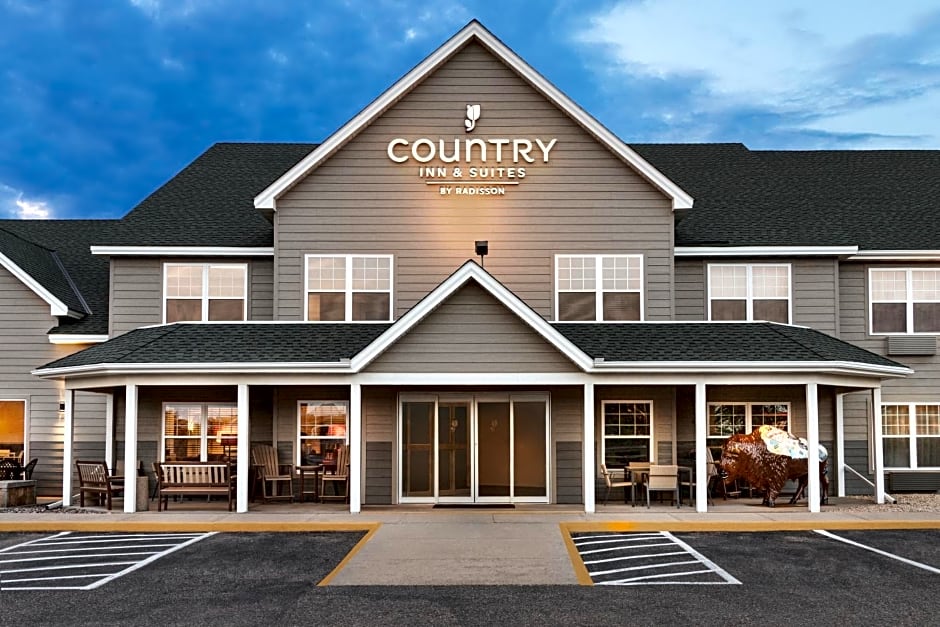 Country Inn & Suites by Radisson, Buffalo, MN