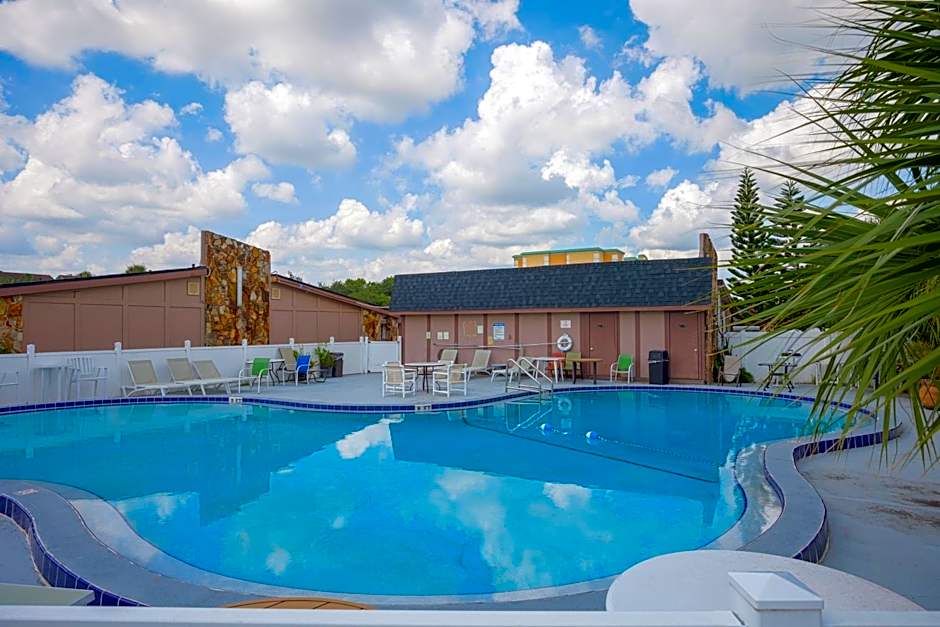 Liberty Garden Inn by OYO Kissimmee near Disney World