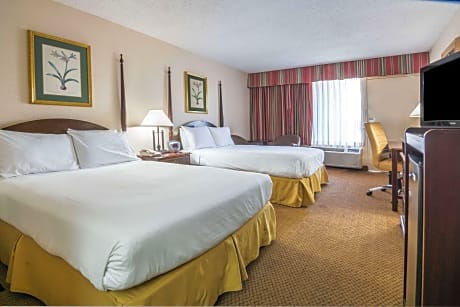 2 Double Beds Mobility Accessible Room Smoking