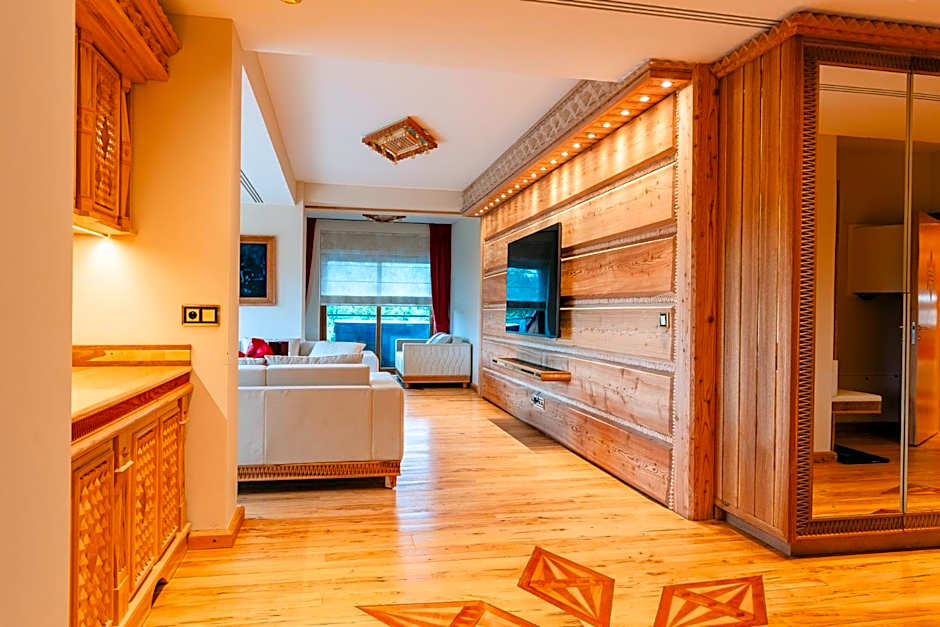 Mountain Diamond Resort