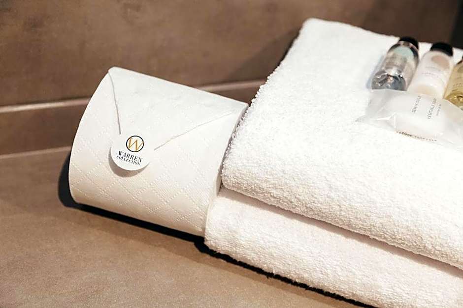 Quarter by the Warren Collection