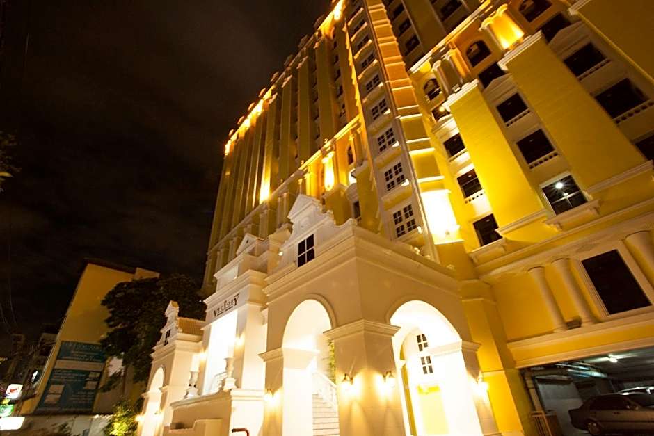 The Victory Executive Residences Bangkok