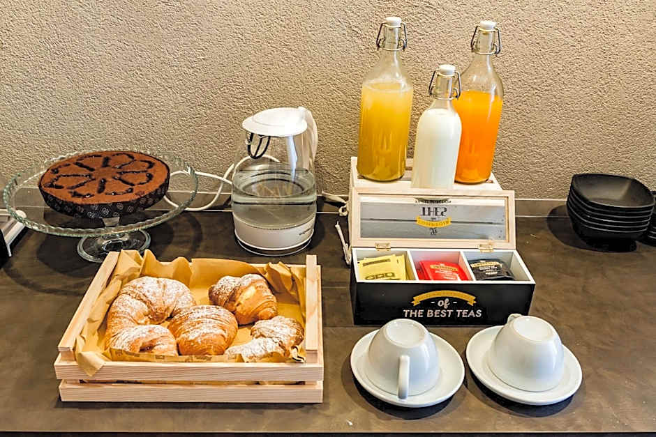 TRAVEL STATION Bedandbreakfast