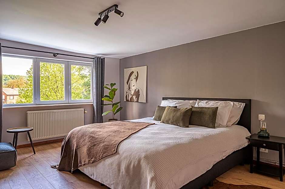 1 King Bed, Garden View — 5 fotoğraftan 1. fotoğraf