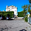Ute Hotel