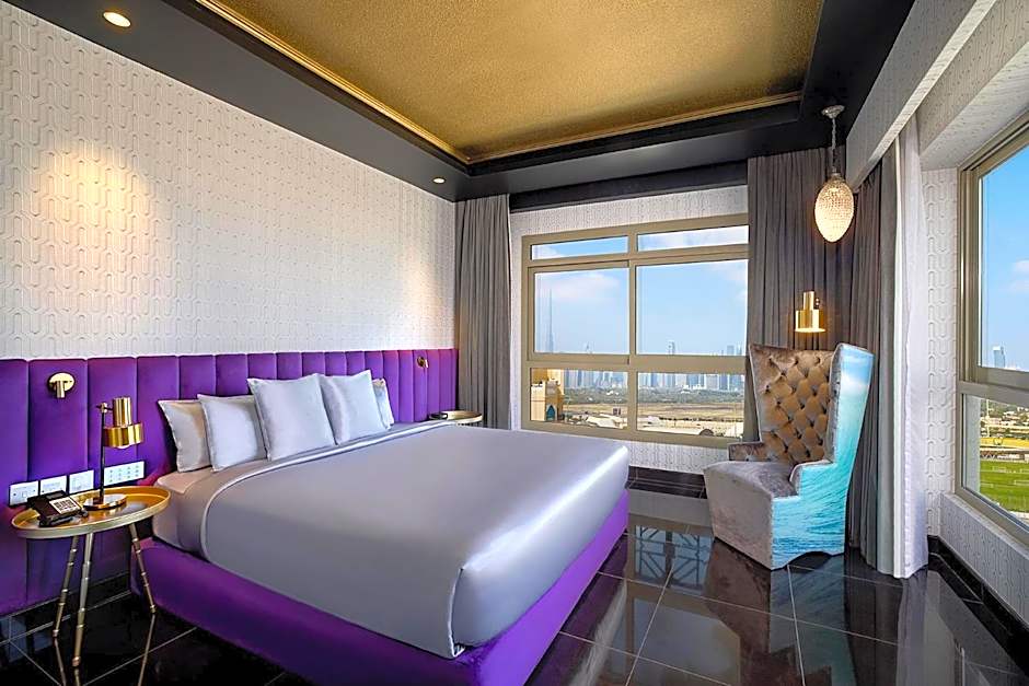 Photo 1 of 8 of Luxury, Premium Floor