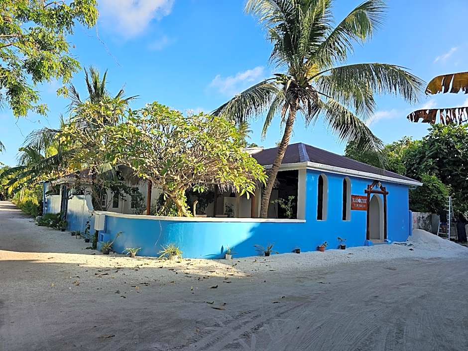 Island Luxury Fehendhoo